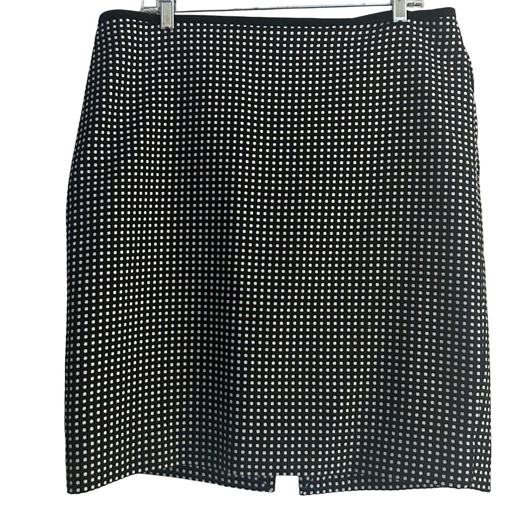 White House Black Market Fully Lined Black & White Polka Dot Print Pencil Skirt